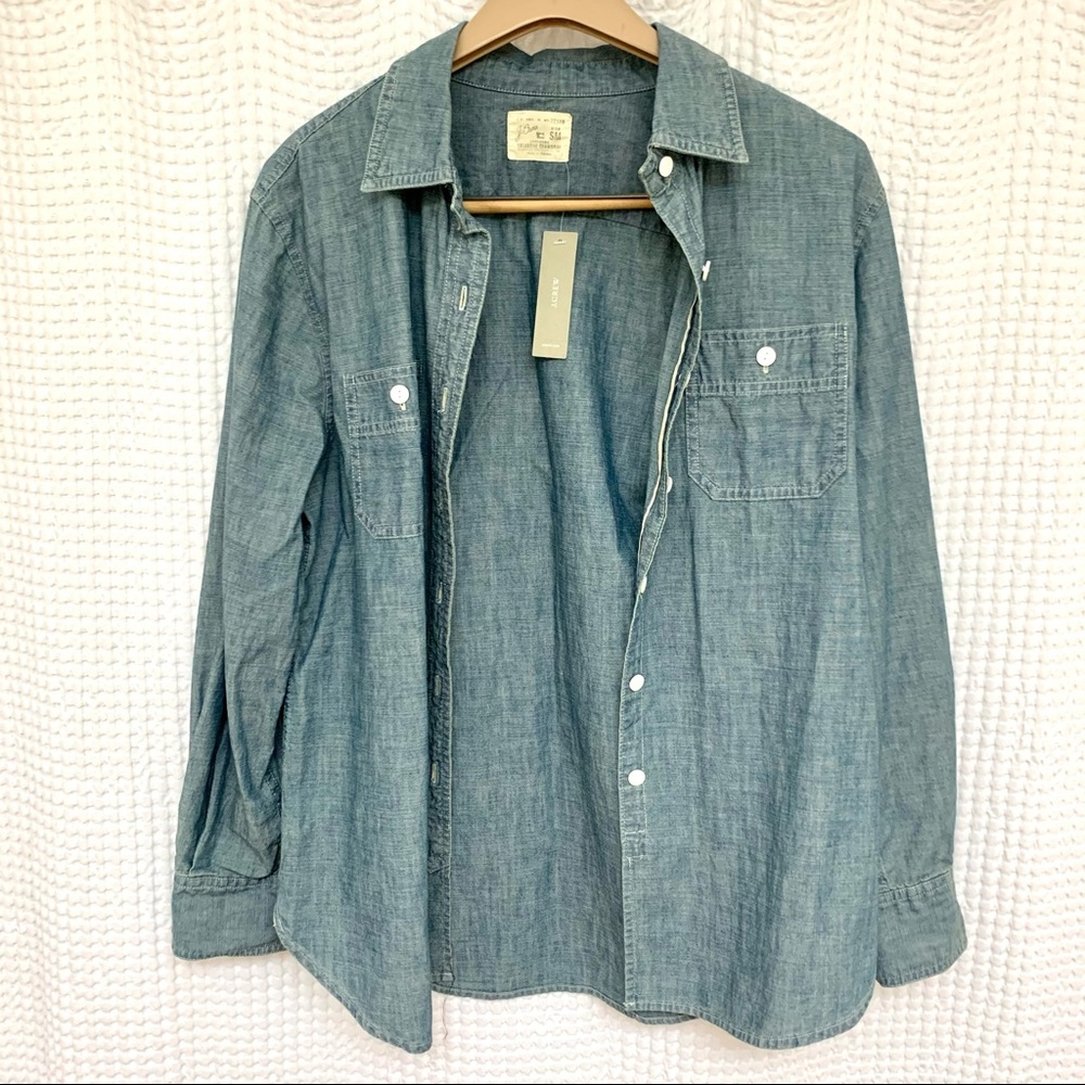 NWT J.CREW COTTON LONG SLEEVED BUTTON UP SZ SM!!!
